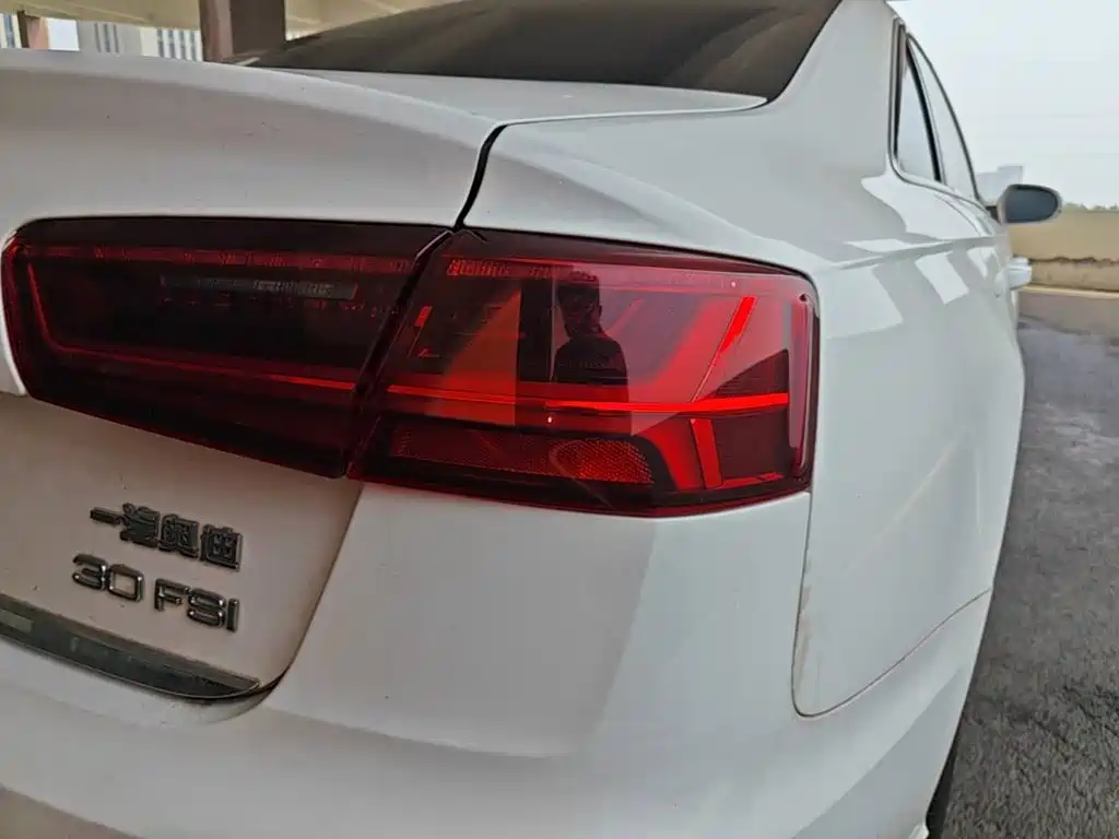 Audi A6L 2016 — фото 8