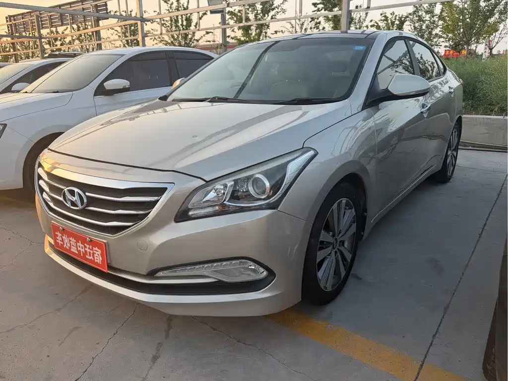 Hyundai Mistra 2015 — фото 1
