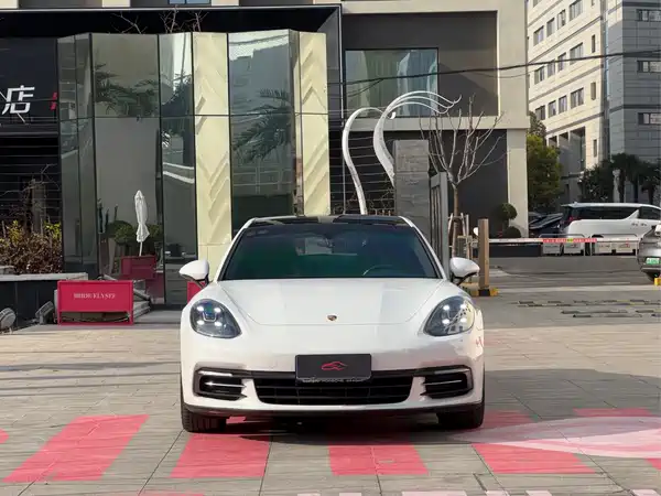 Porsche Panamera 2017