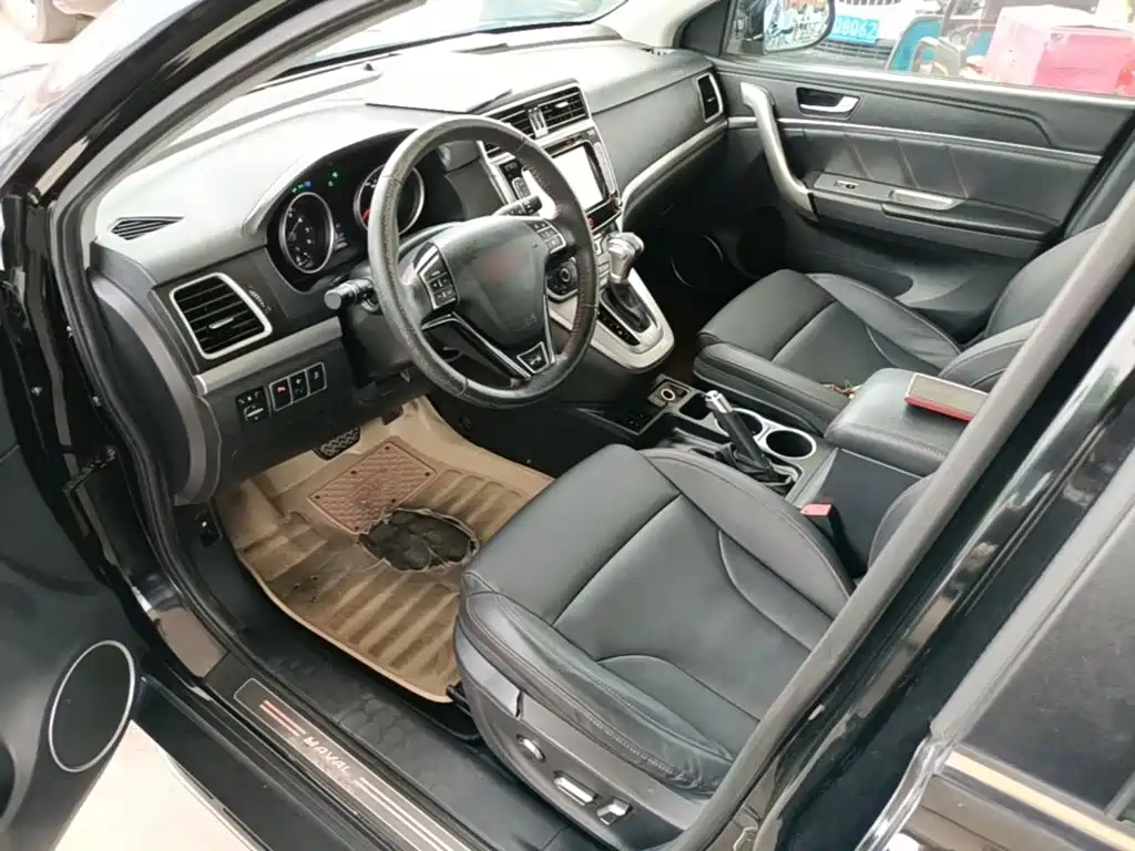 Haval H6 2015 — фото 16