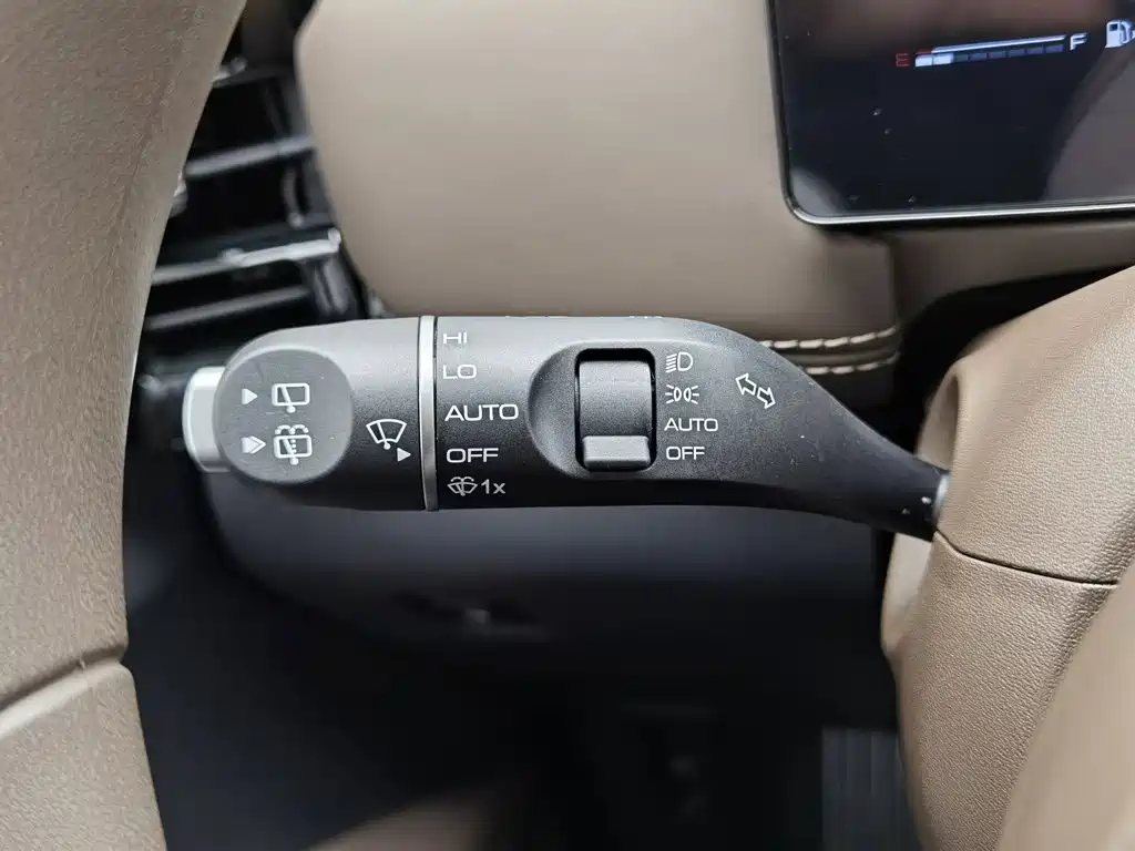 Wuling Starlight 560 New Energy 2025 — фото 21
