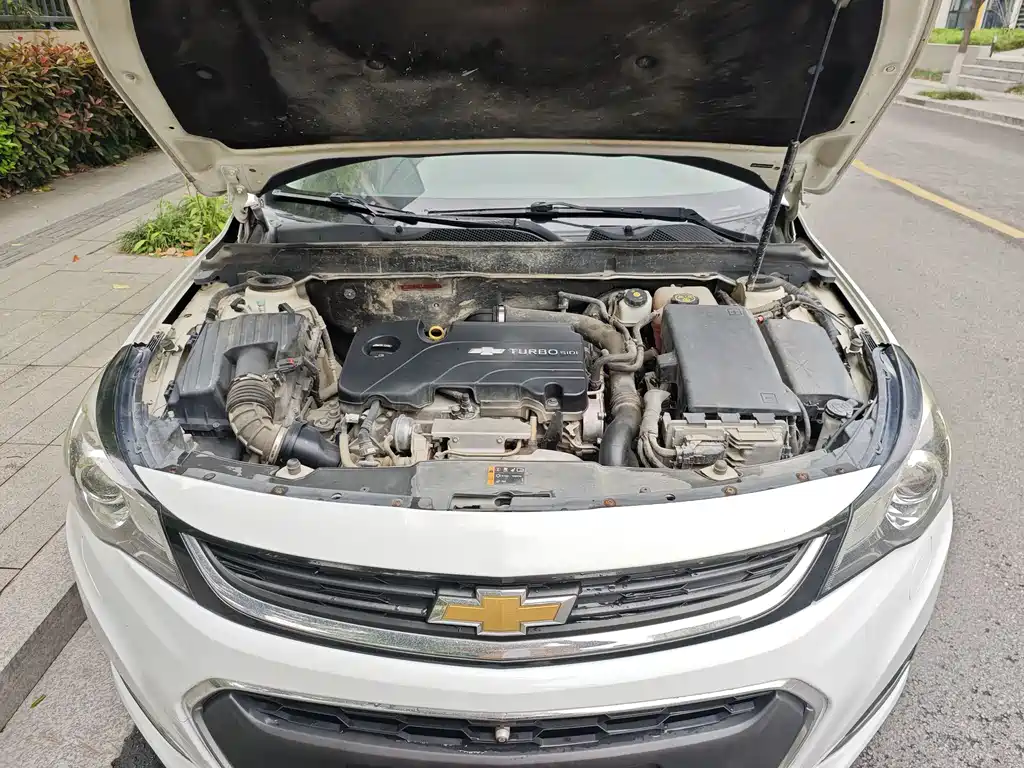 Chevrolet Malibu 2017 — фото 16