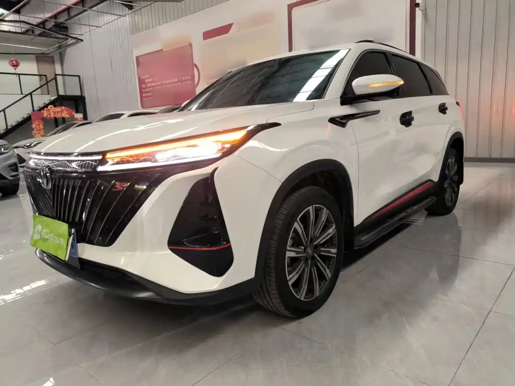 Changan CS75PLUS 2023 — фото 2