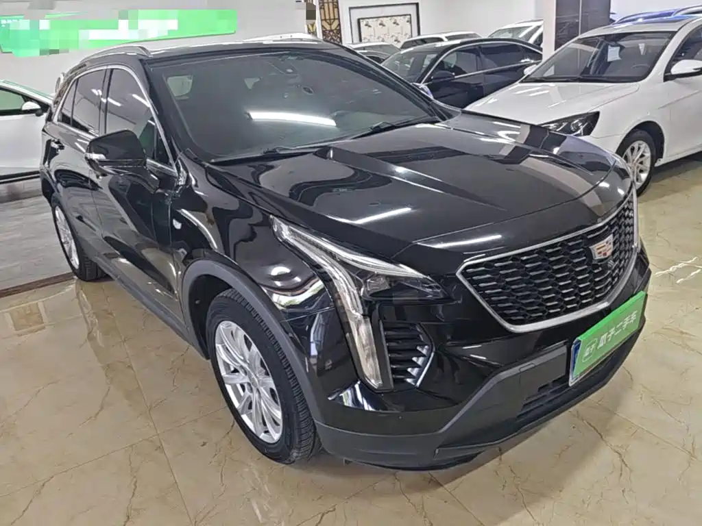 Cadillac XT4 2021 — фото 4