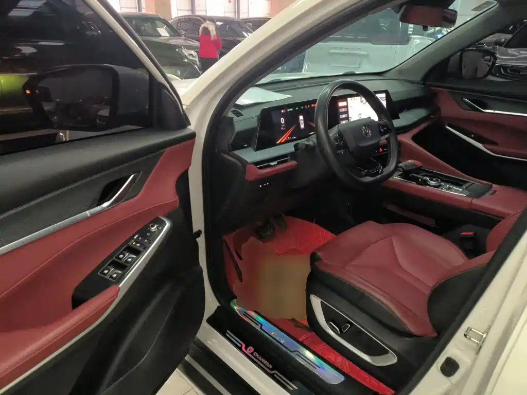 Changan CS75PLUS 2023 — фото 12