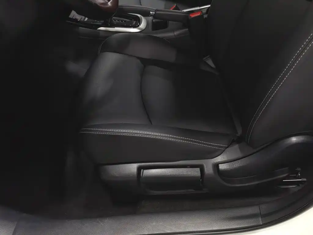 Nissan Tiida 2021 — фото 20