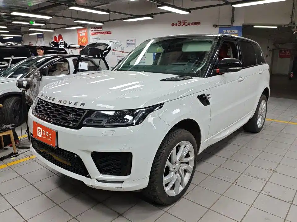 Land Rover Range Rover Sport 2019 — фото 1