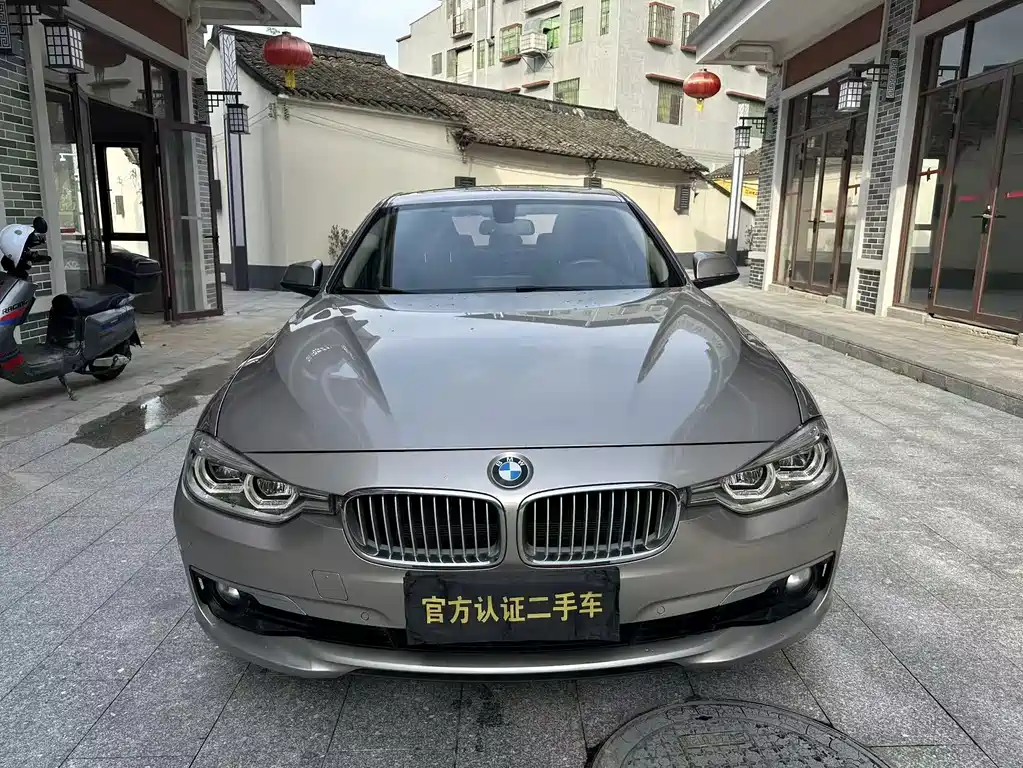 BMW 3 Series 2018 — фото 2