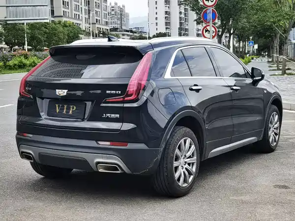 Cadillac XT4 2021