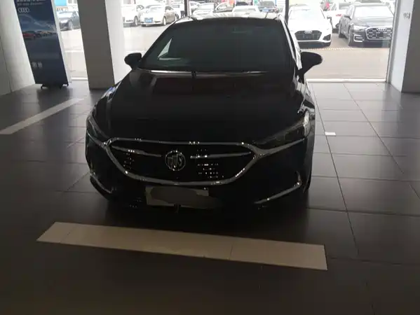 Buick LaCrosse 2022