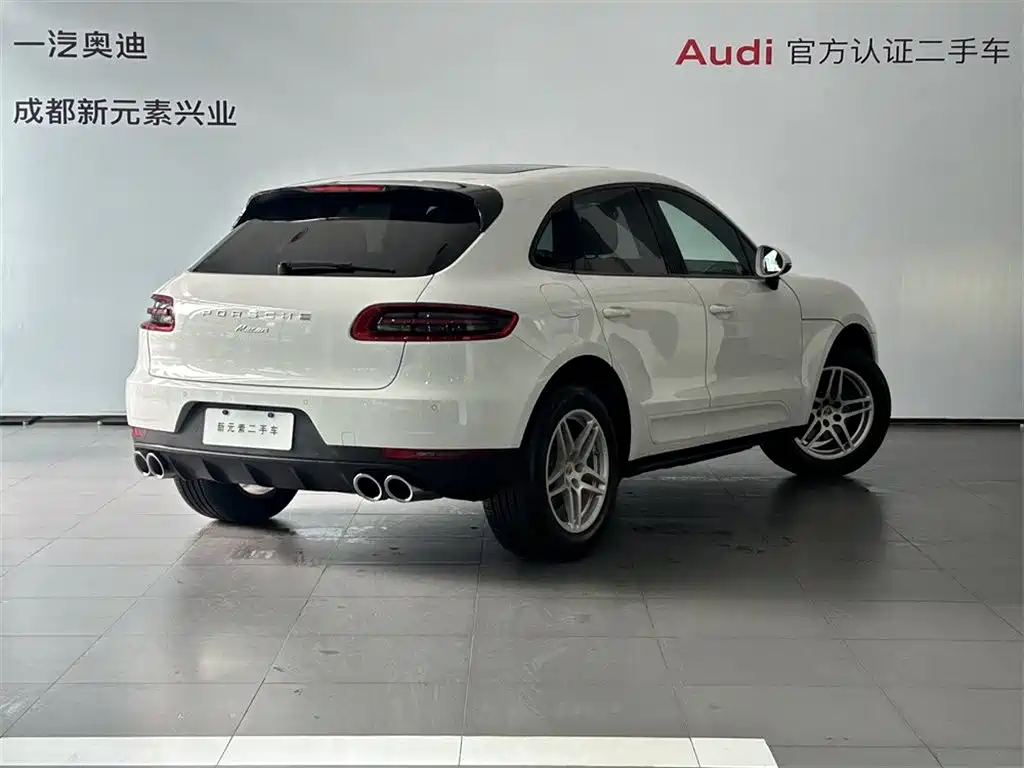 Porsche Macan 2017 — фото 4
