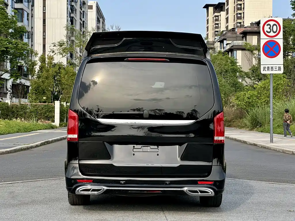 Mercedes-Benz V-Class 2020 — фото 5