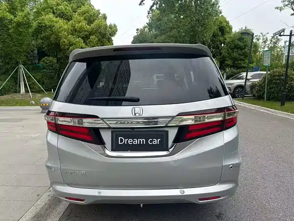 Honda Odyssey 2015
