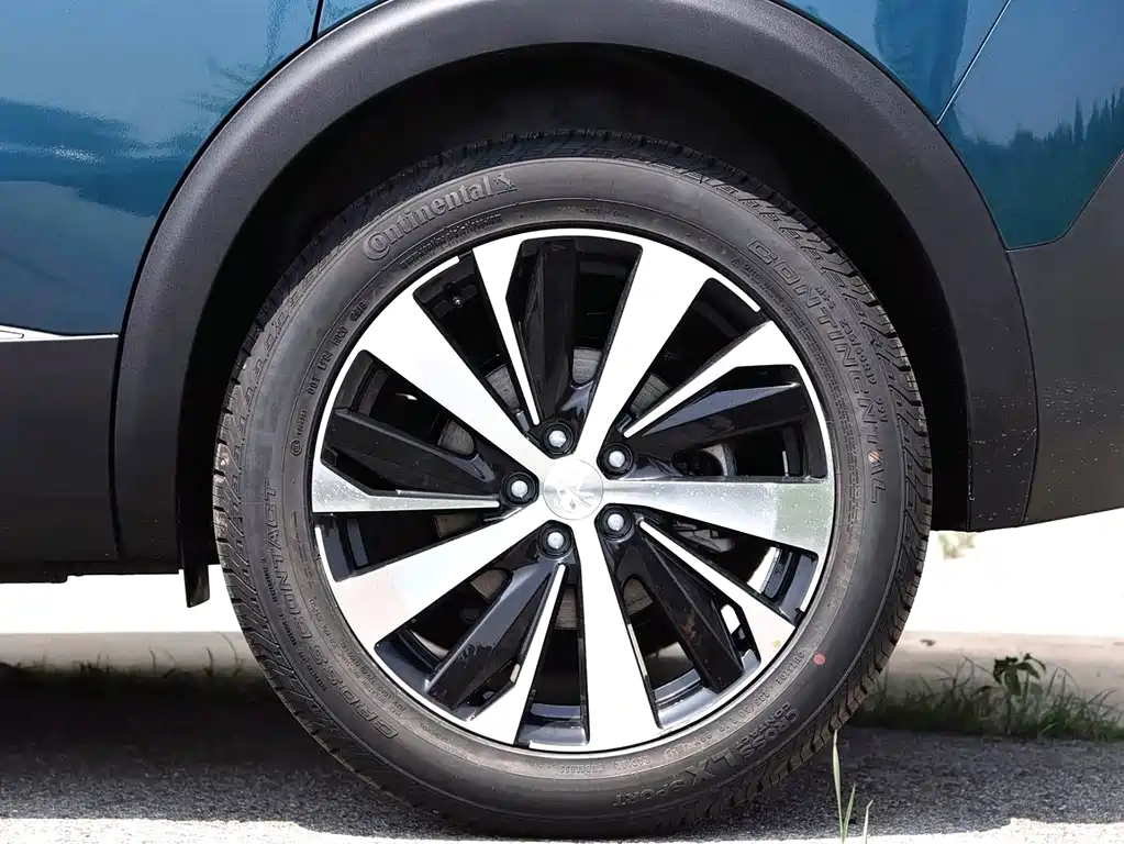 Peugeot 5008 2018 — фото 9