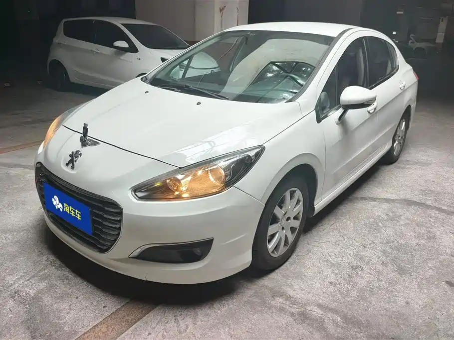 Peugeot 308 2013