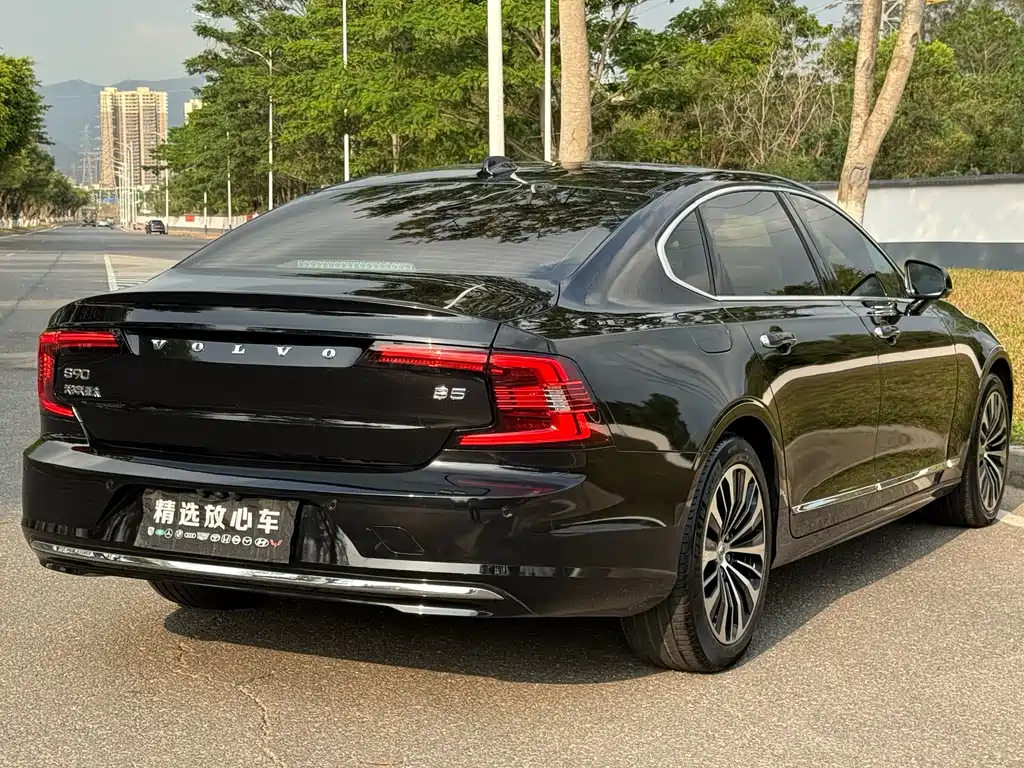Volvo S90 2022 — фото 4