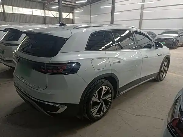 Volkswagen ID 6 CROZZ 2022