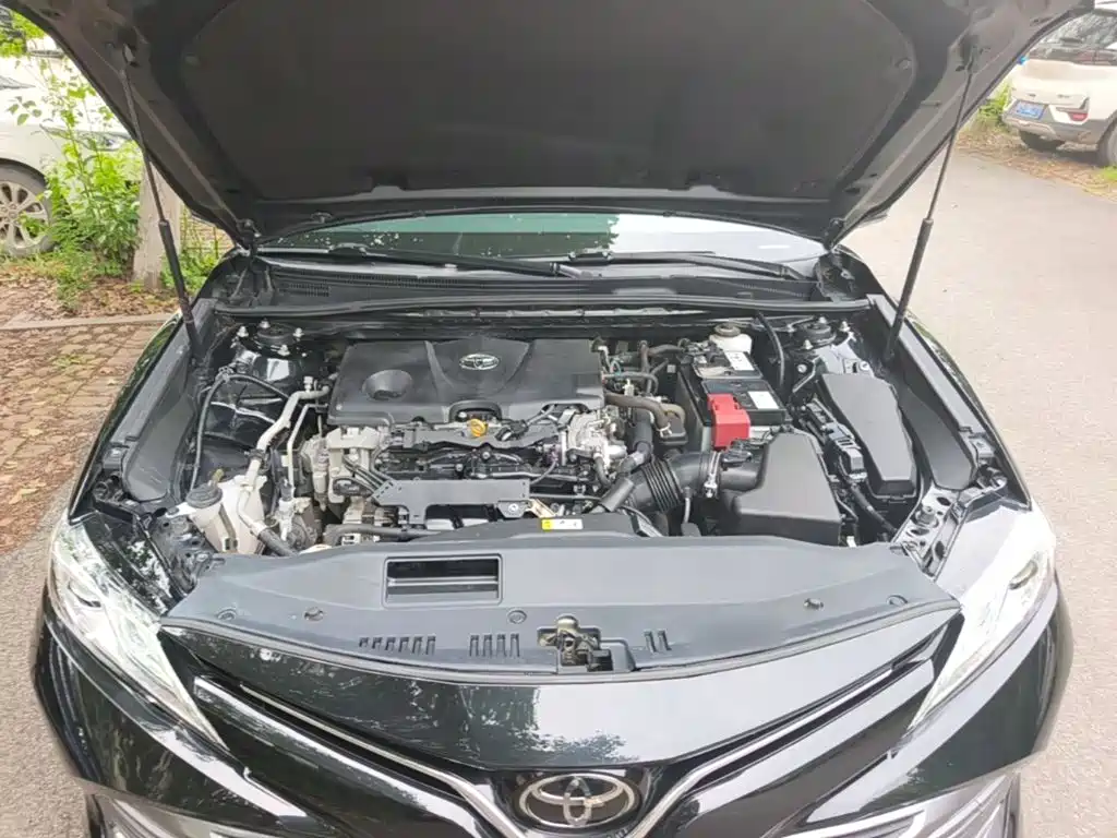 Toyota Camry 2021 — фото 20