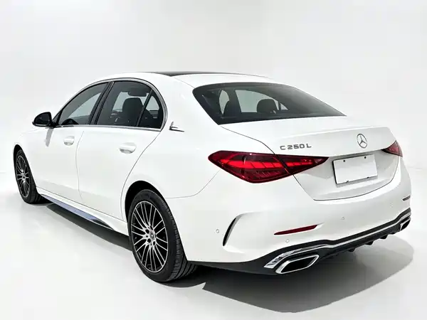 Mercedes-Benz C-Class 2022