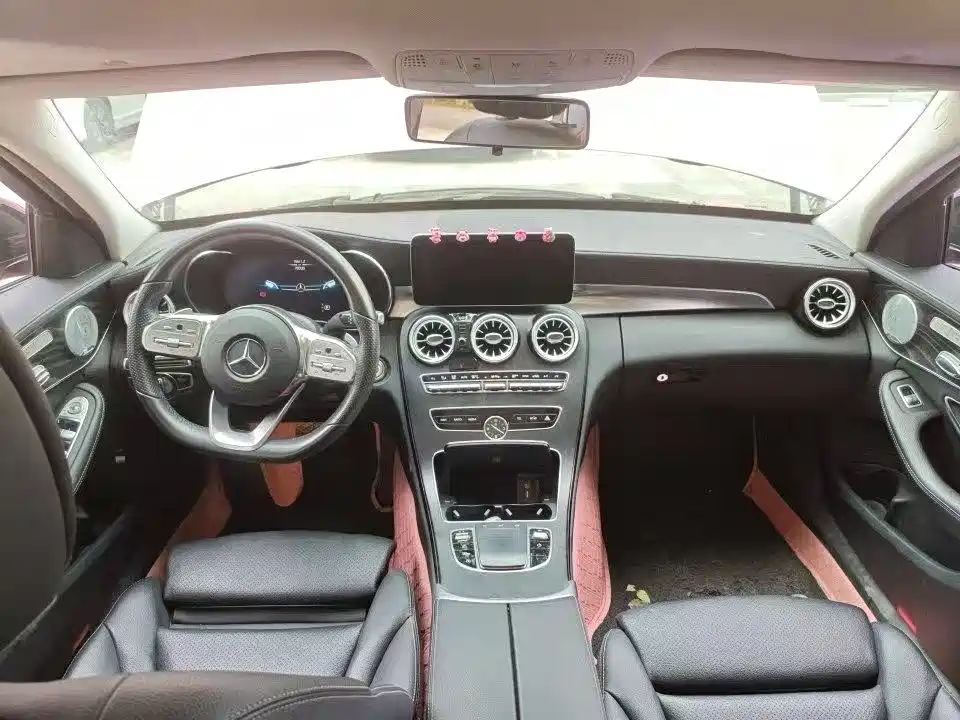Mercedes-Benz C-Class 2021