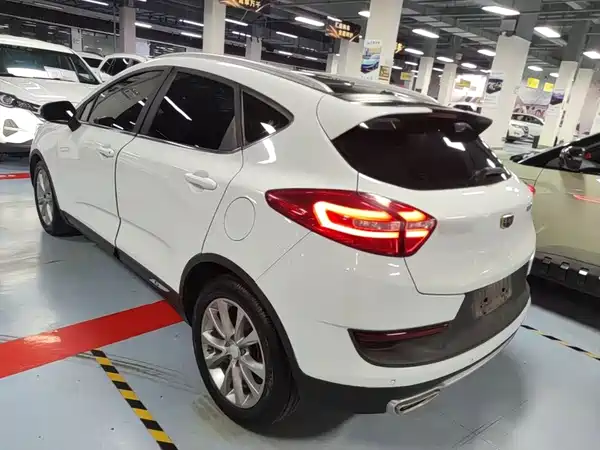Geely Emgrand GS 2018