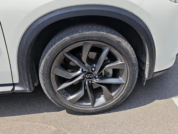 Infiniti QX50 2023