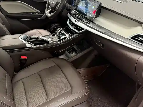 Geely Jiaji 2021