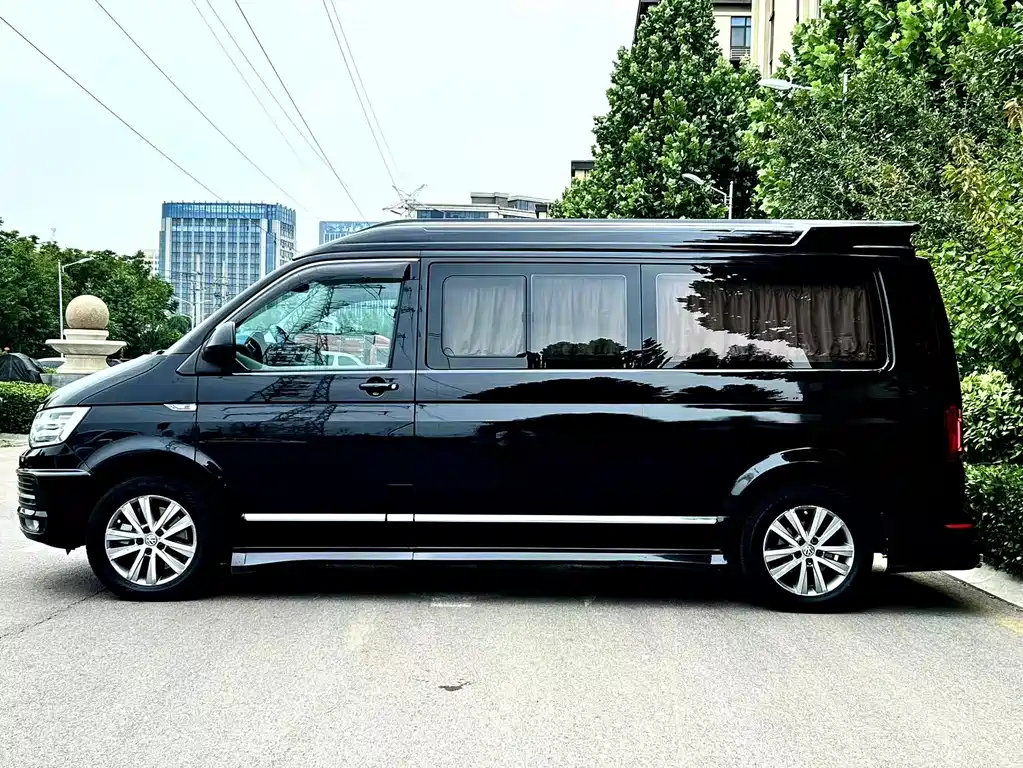 Volkswagen Caravelle 2017 — фото 18