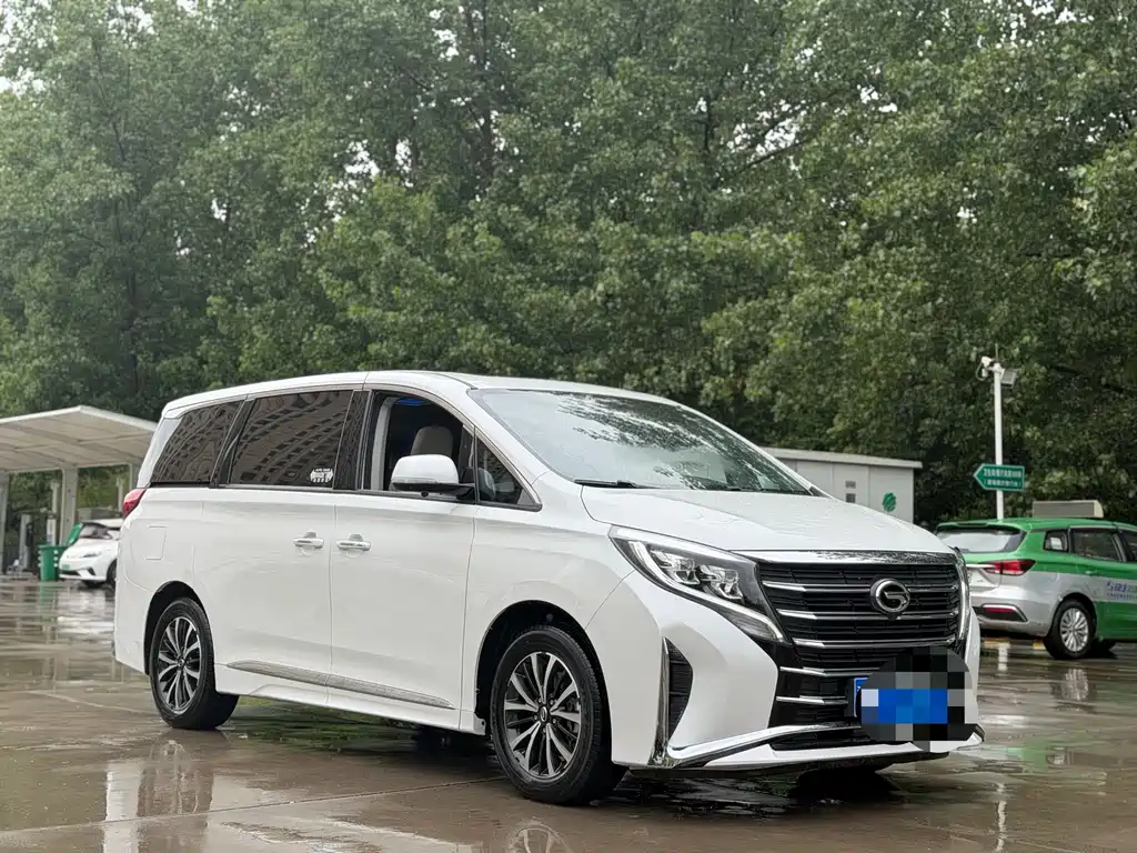 GAC Motor Trumpchi M8 2024 — фото 3