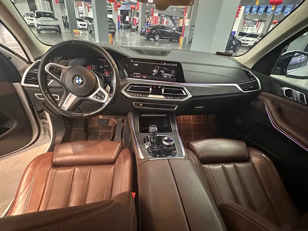 BMW X5 2019 — фото 17