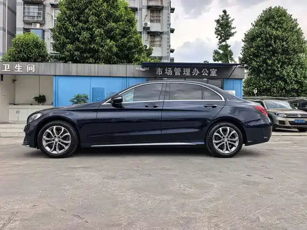 Mercedes-Benz C-Class 2016
