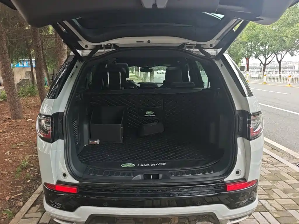 Land Rover Discovery Sport 2021 — фото 19