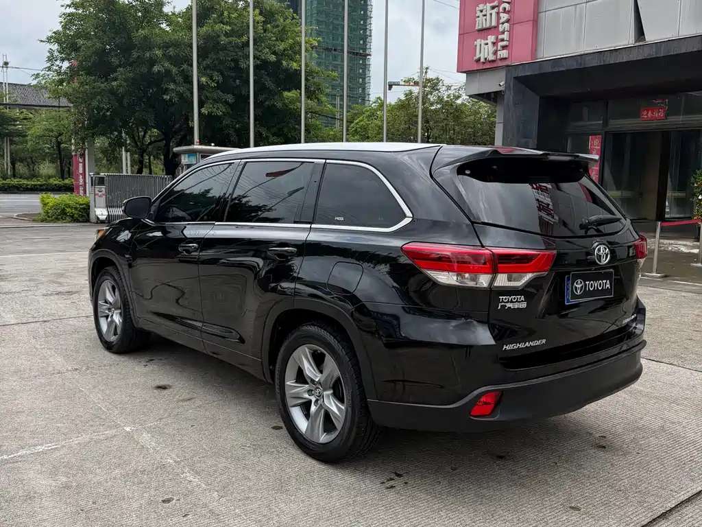 Toyota Highlander 2018