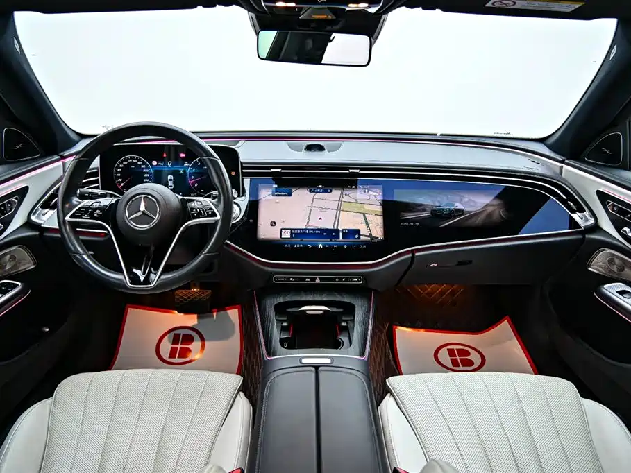 Mercedes-Benz E-Class 2024 — фото 17