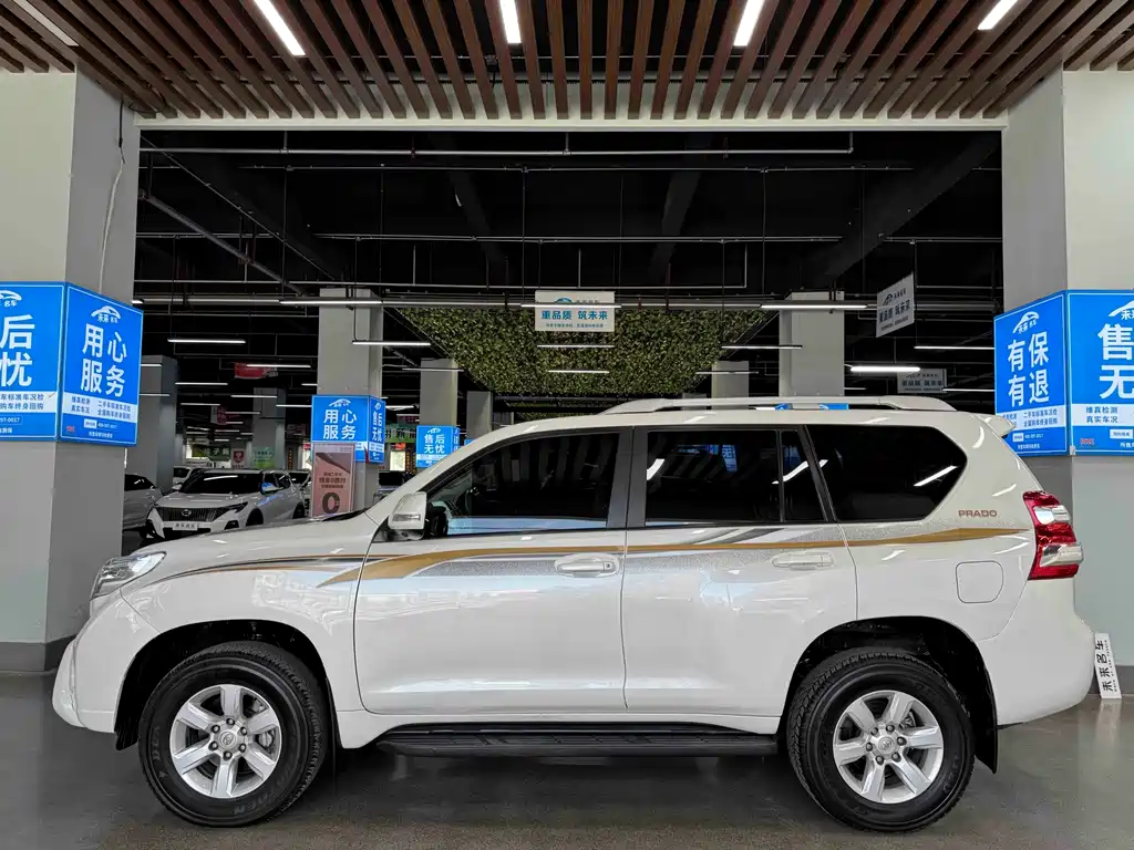 Toyota Prado 2017 — фото 17