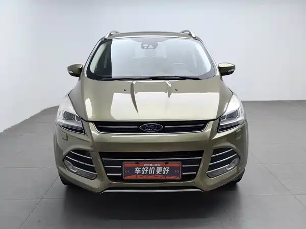 Ford Kuga 2014