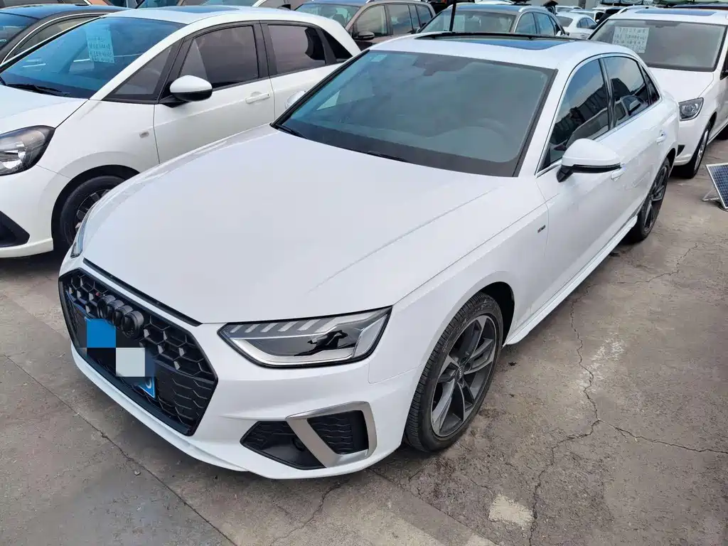 Audi A4L 2021