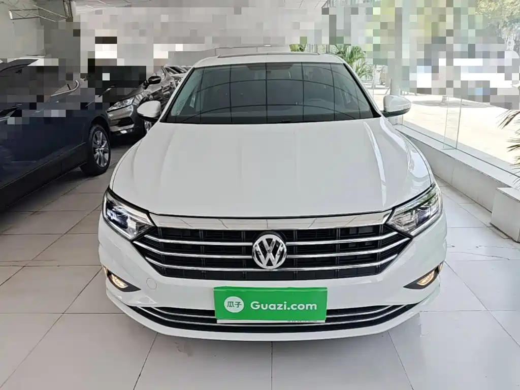 Volkswagen Sagitar 2022