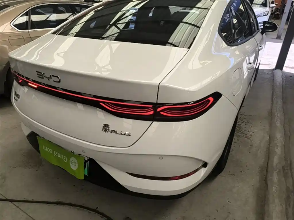 BYD Qin PLUS 2025 — фото 8