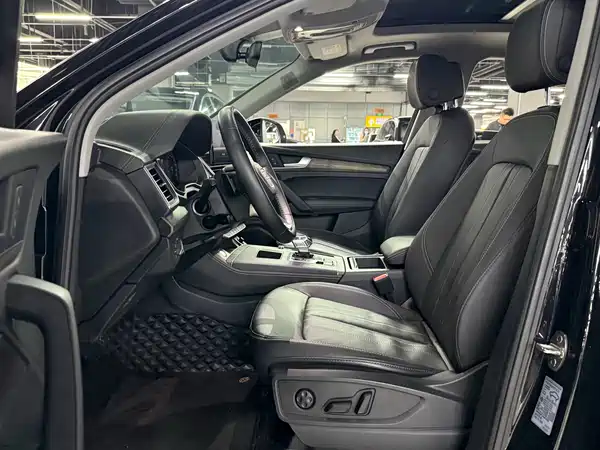 Audi Q5L 2022