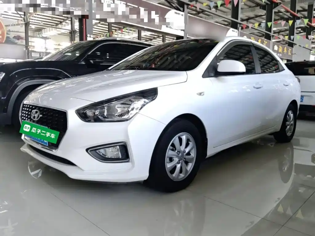 Hyundai Accent 2019 — фото 1