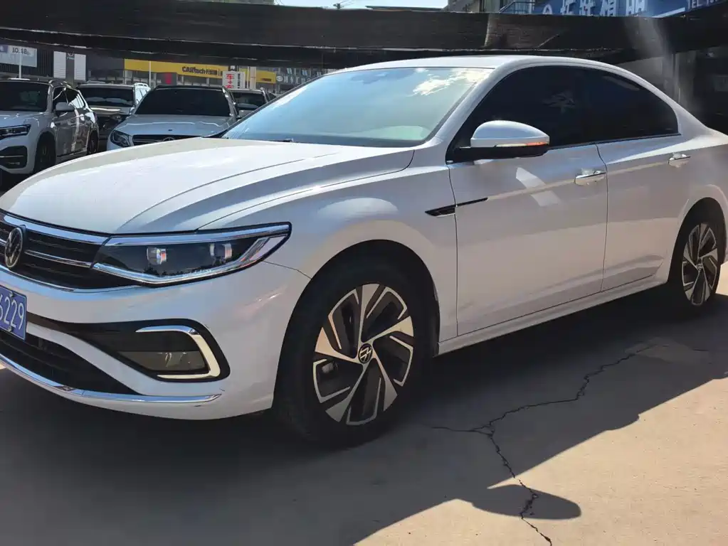 Volkswagen Bora 2022