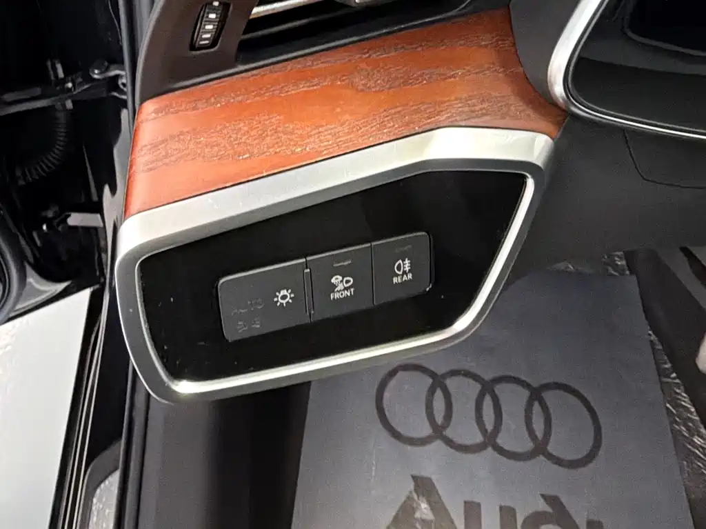 Audi A6L 2021 — фото 10