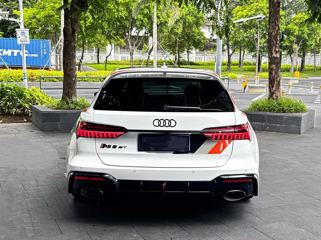 Audi RS 6 2025