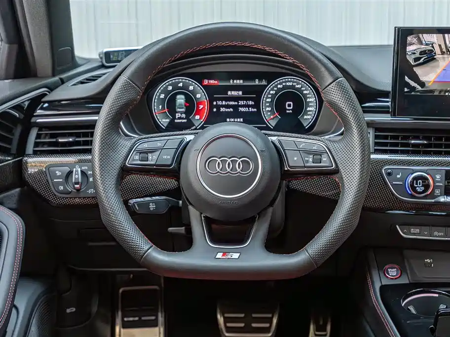 Audi S4 2023 — фото 13