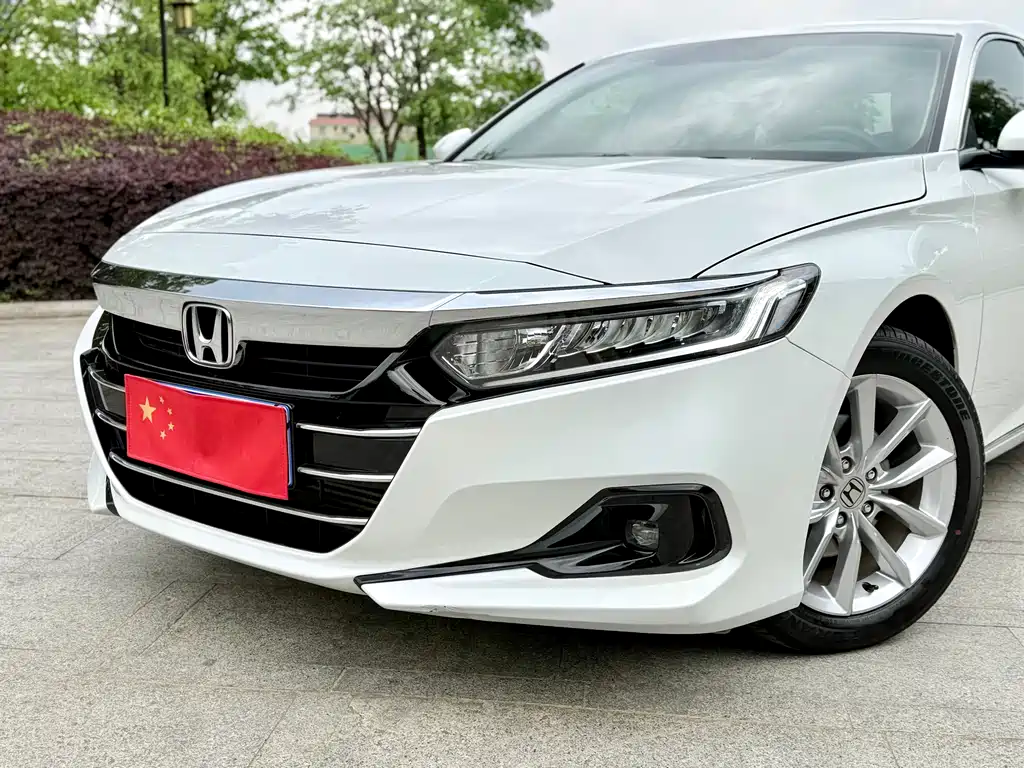 Honda Accord 2022 — фото 20