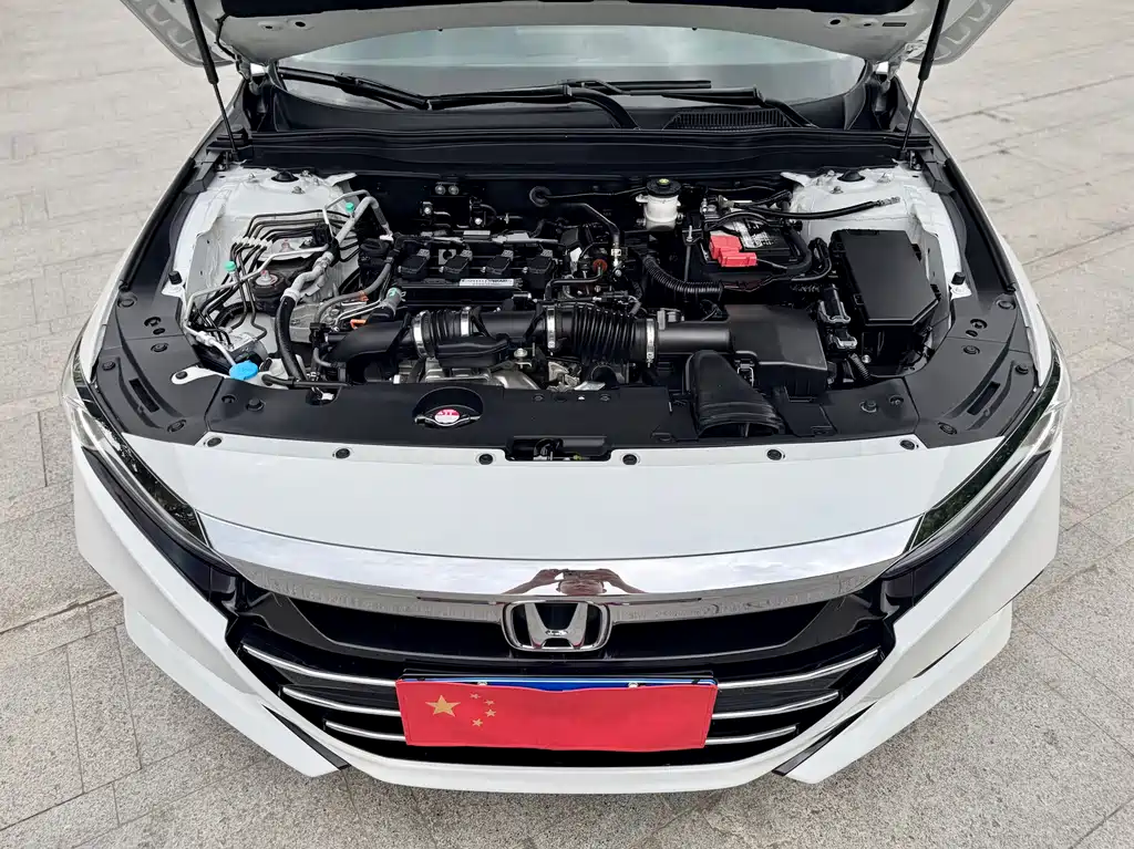 Honda Accord 2022 — фото 18