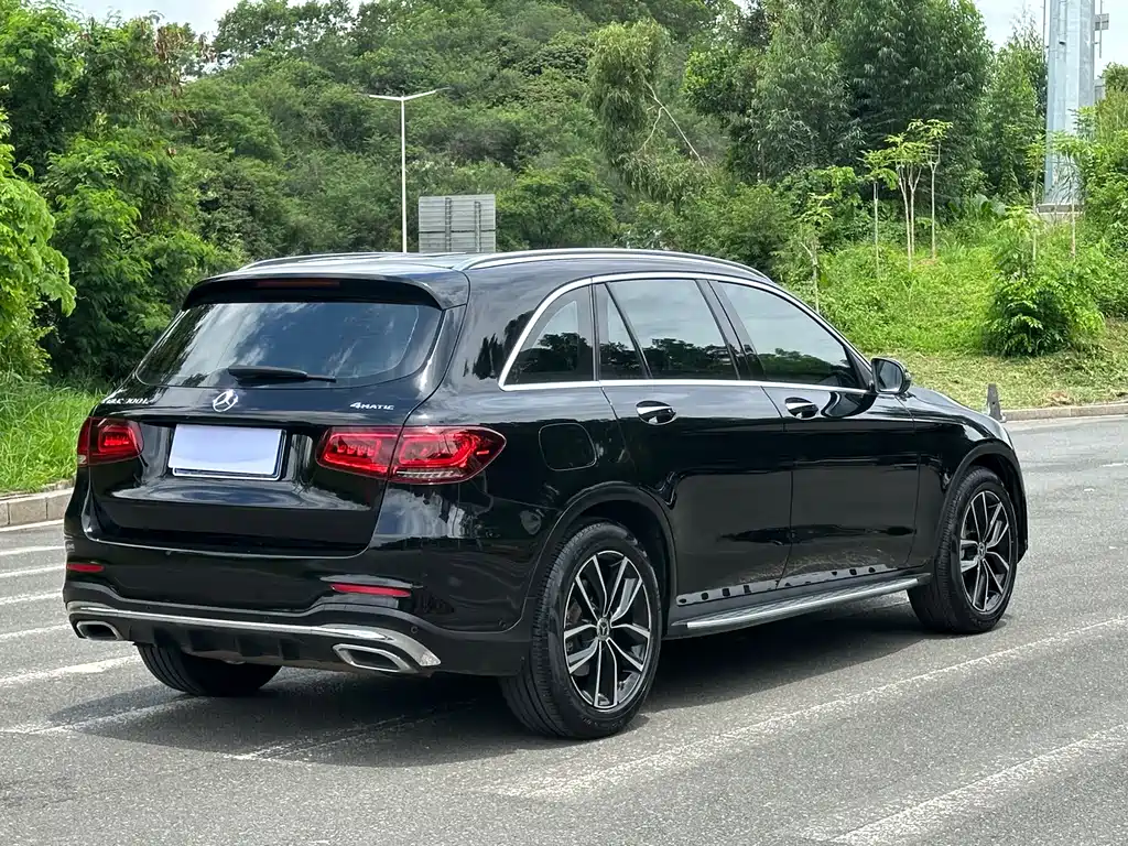 Mercedes-Benz GLC 2021