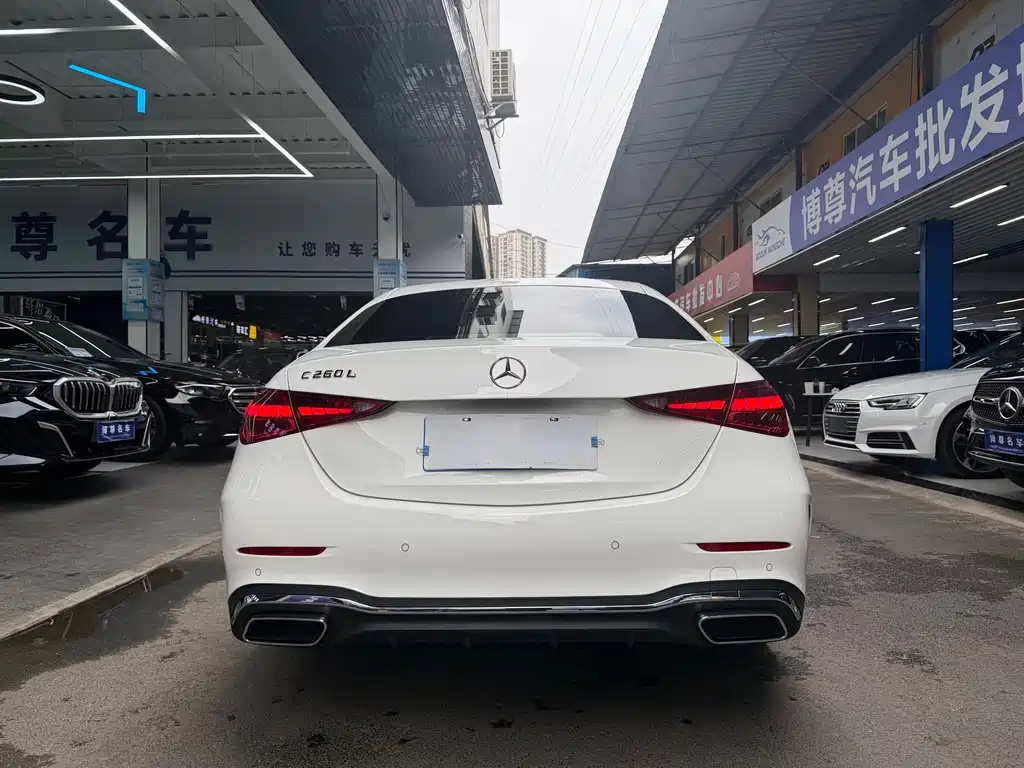 Mercedes-Benz C-Class 2025 — фото 20