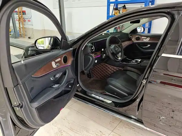 Mercedes-Benz E-Class 2017
